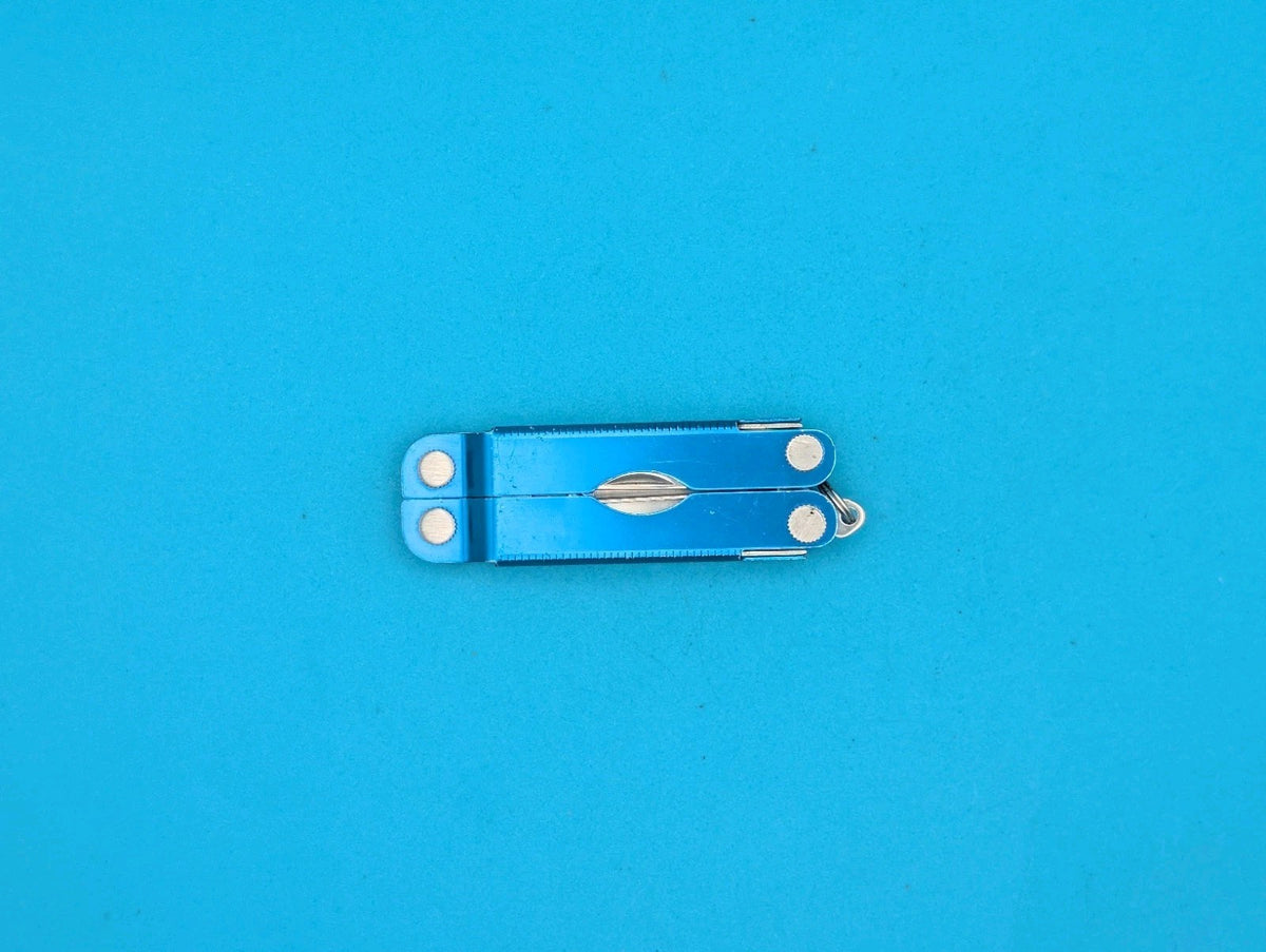 Leatherman Micra Multi-Tool, Knife, Scissors, Key Ring, Blue!
