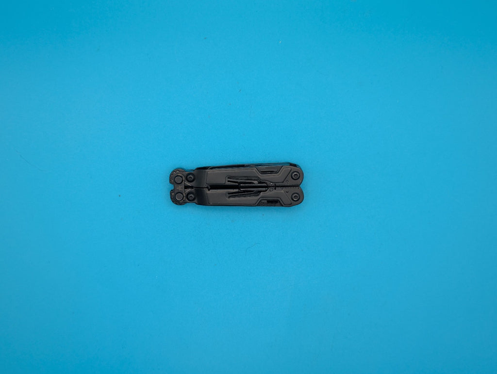 SOG PowerPint Tool Compact Lightweight Black Multi-Tool!