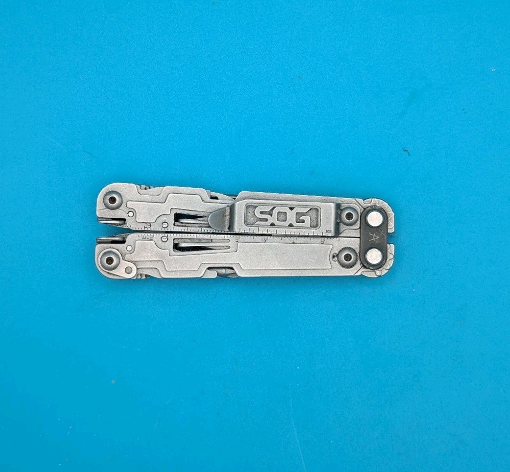 SOG Power Access Deluxe Knife with Pliers!