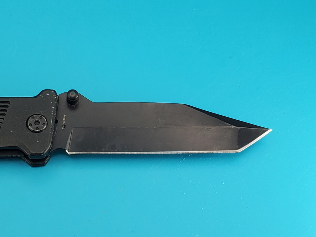 Smith & Wesson Border Guard Liner Lock Plain Edge Folding Pocket Knife!