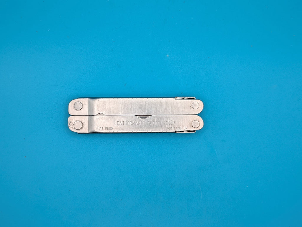 LEATHERMAN Super TOOL Multi Function Tool PLIERS, Stainless! 01/99 DATE