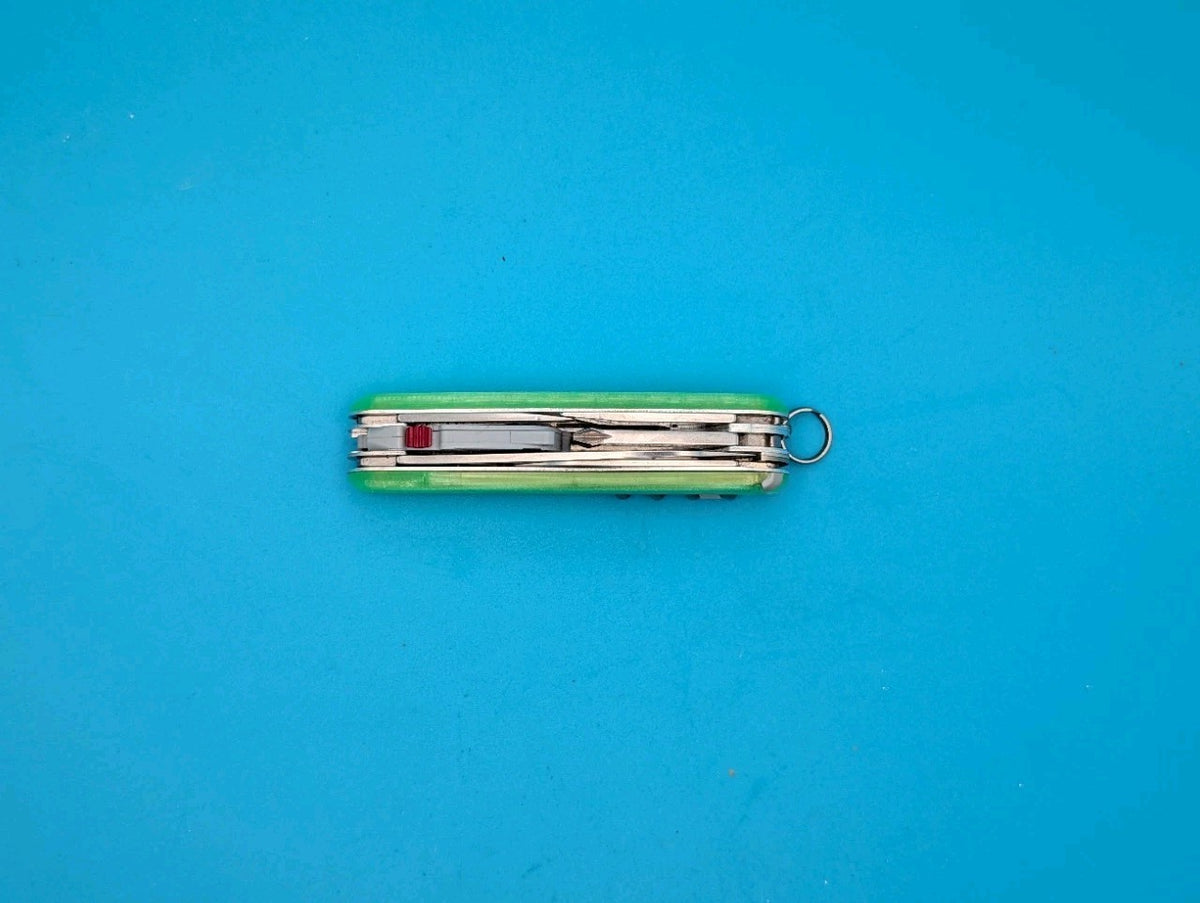 Victorinox Spartan Lite Plus Firefly Green Glow Swiss Army Knife Multi Tool!