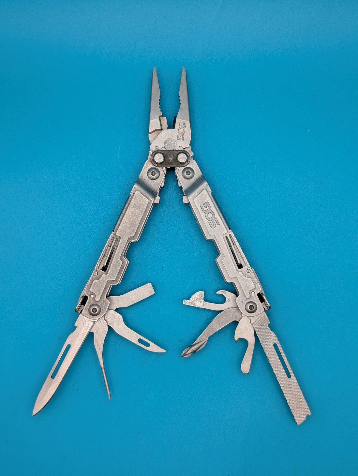 SOG PowerAccess Knife Pliers Multi Tool!