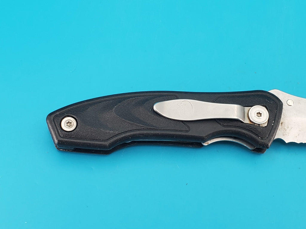 Leatherman C301 Pocket Knife with Clip Combo Blade Liner Lock!