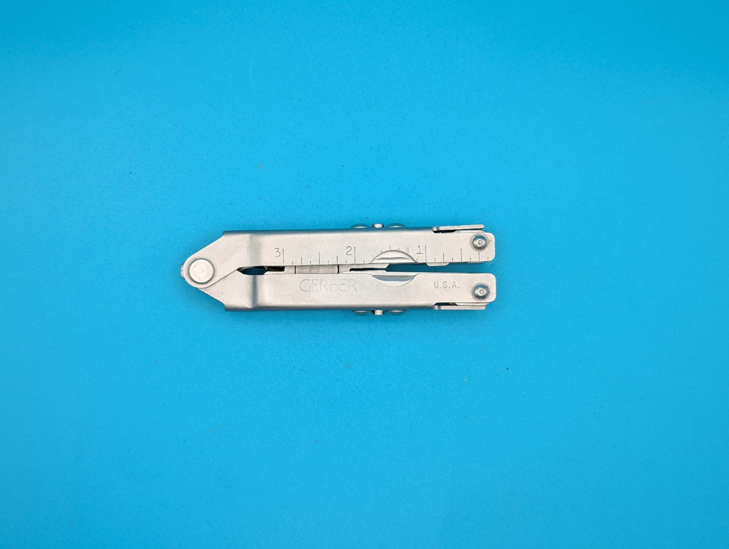 Gerber Vintage Stainless Steel Bluntnose MP400 Multi-Tool!