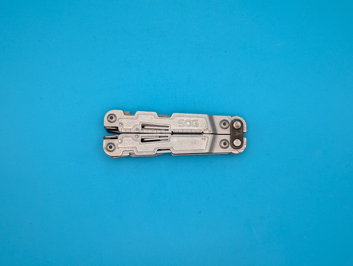 SOG Power Access Deluxe Knife with Pliers!