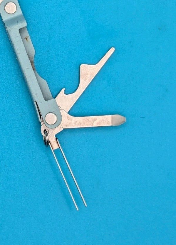 Leatherman Micra Multi-Tool, Knife, Scissors, Key Ring,  Light Blue!