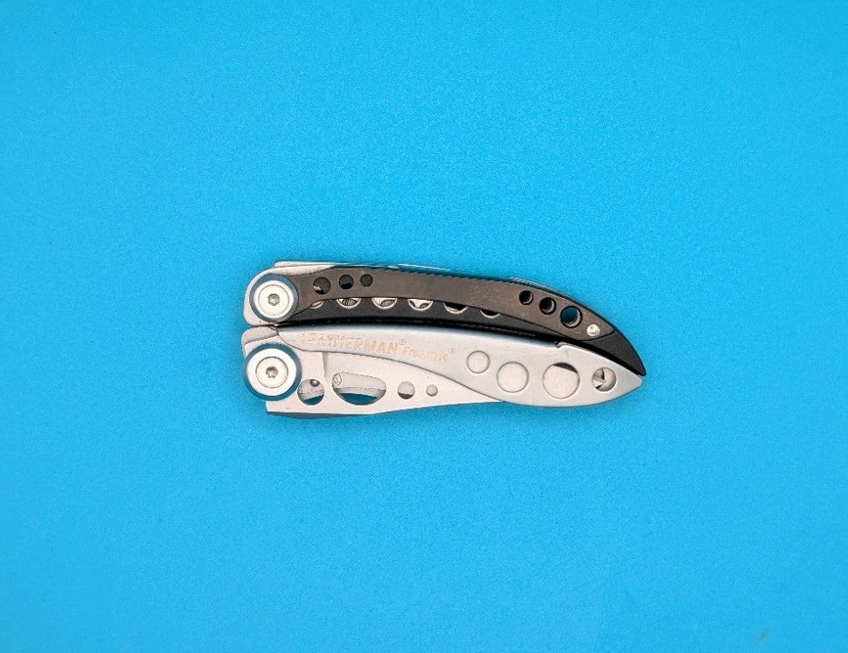 Leatherman Freestyle Multi-Tool - Discontinued - FAST SHIPPING!