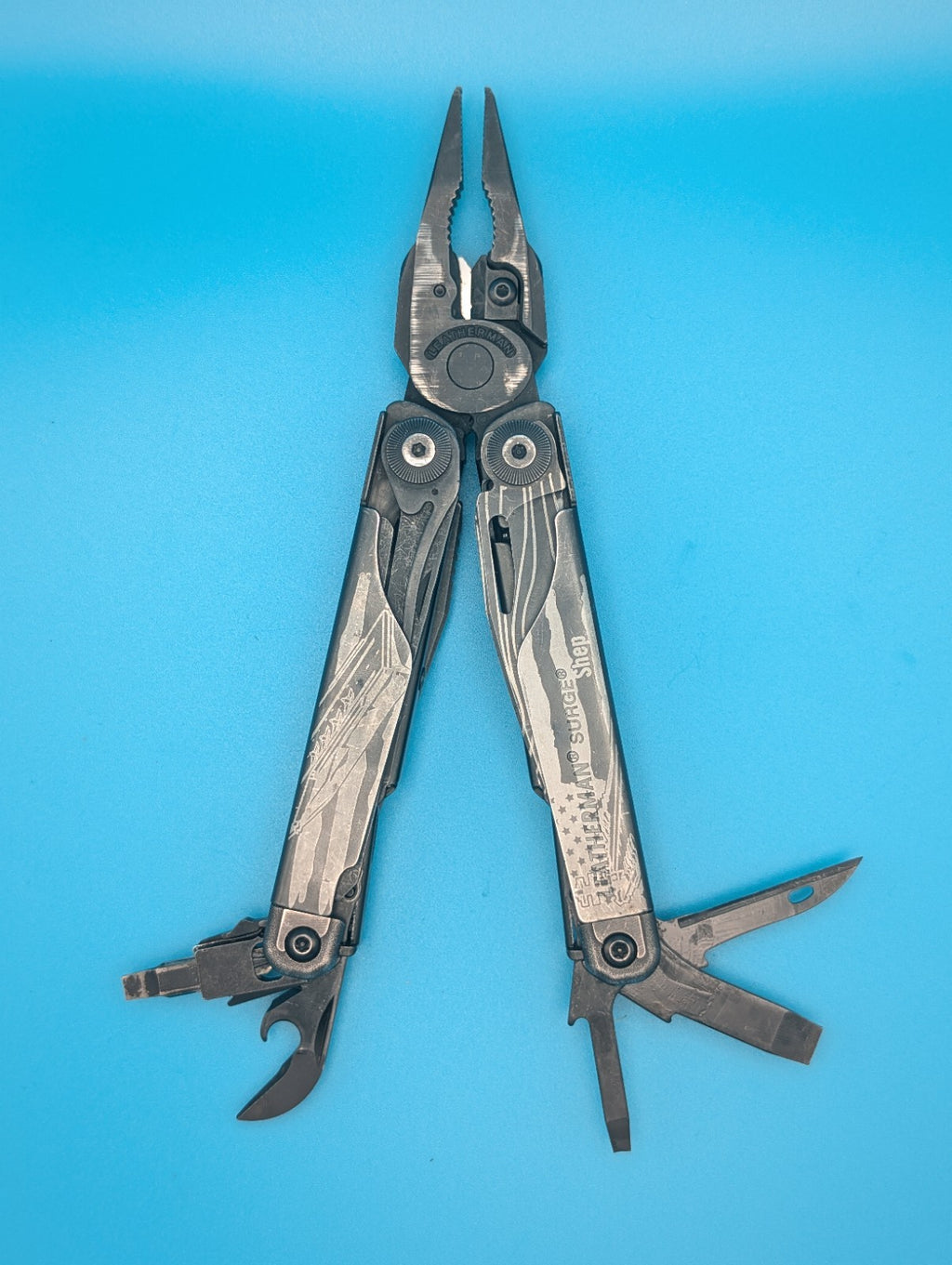 Leatherman Surge Heavy Duty Multi-Tool! GOOD WORKING CONDITION! BLACK OXIDE!
