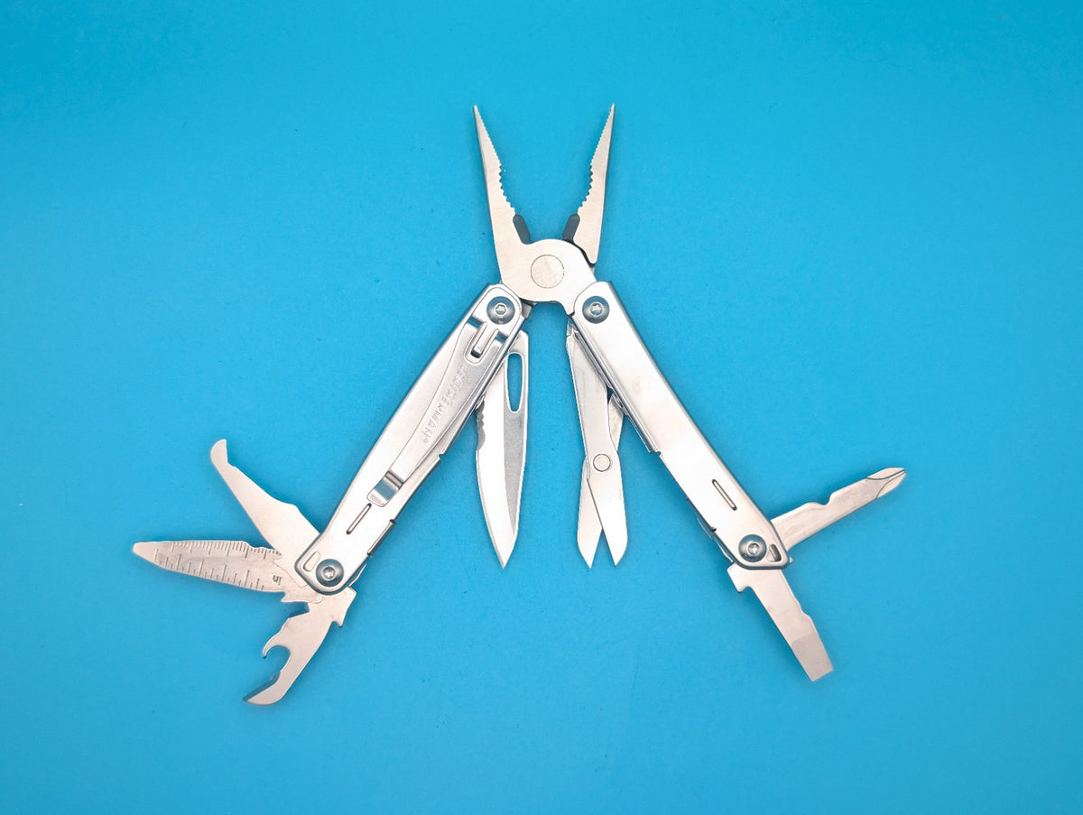 LEATHERMAN WINGMAN MULTI-TOOL! FAST SHIPPING!