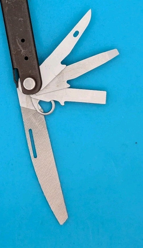 LEATHERMAN Bond Multitool, Stainless Steel Everyday Tool! With Sheath!