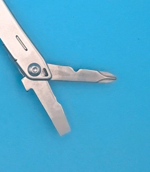 Leatherman Wingman Multi-Tool with Sheath