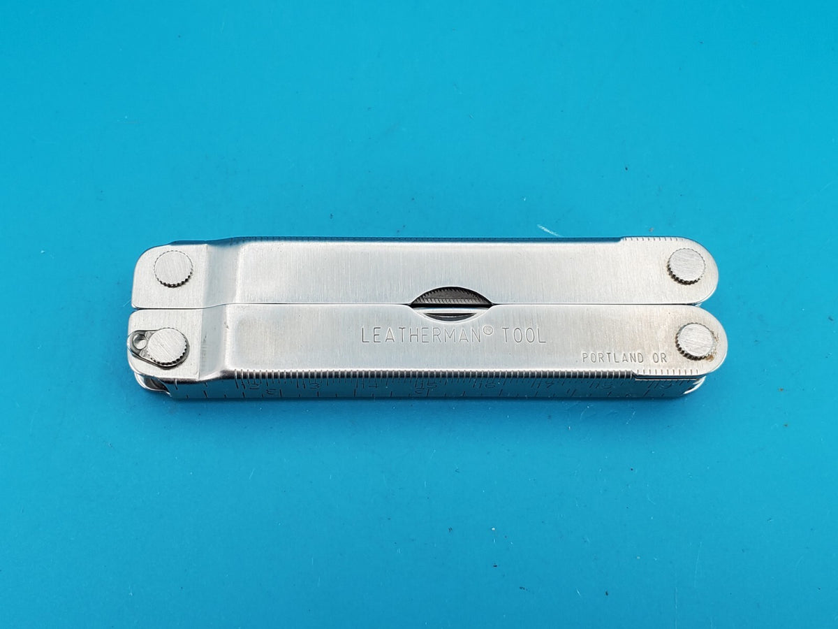 Leatherman PST Multi Tool! 09/02 Date Stamp!