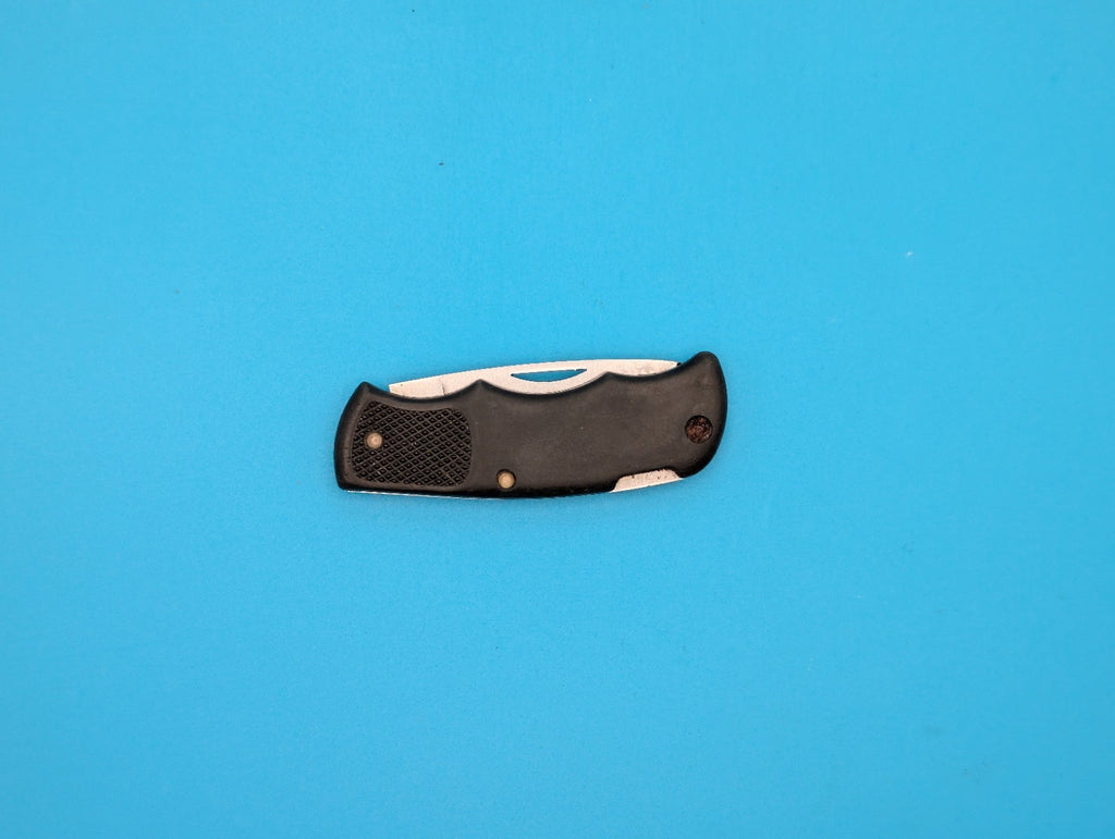 Cutco 1886 Serrated Edge Blade USA Lockback Knife! Black Handle! *LUND*