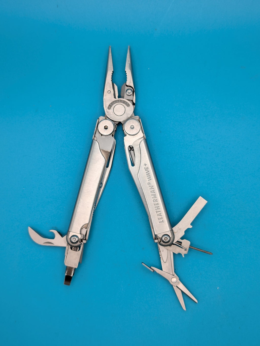 Leatherman Wave Plus + Multi-Tool! FAST SHIPPING! EXCELLENT