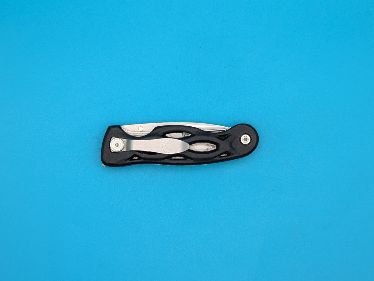Retired Leatherman E303 Knife Screwdriver Multi-Tool w/Carabiner!