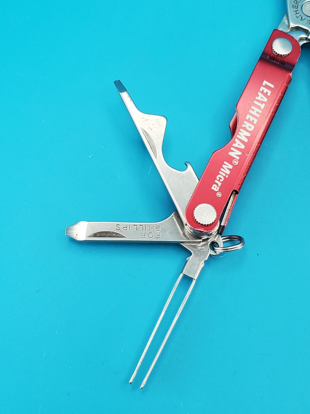 Leatherman Micra Multi-Tool, Knife, Scissors, Key Ring, Red!