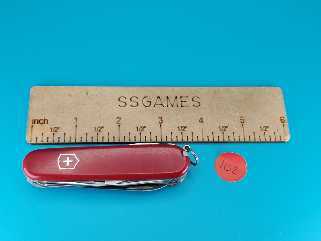 Victorinox Huntsman Plus Red Swiss Army Knife Multi Tool! With Pen! NICE!
