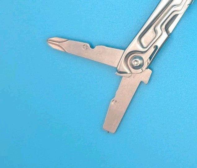 Leatherman Bolster 13 Tool Stainless Steel Multi-Tool! With Sheath!