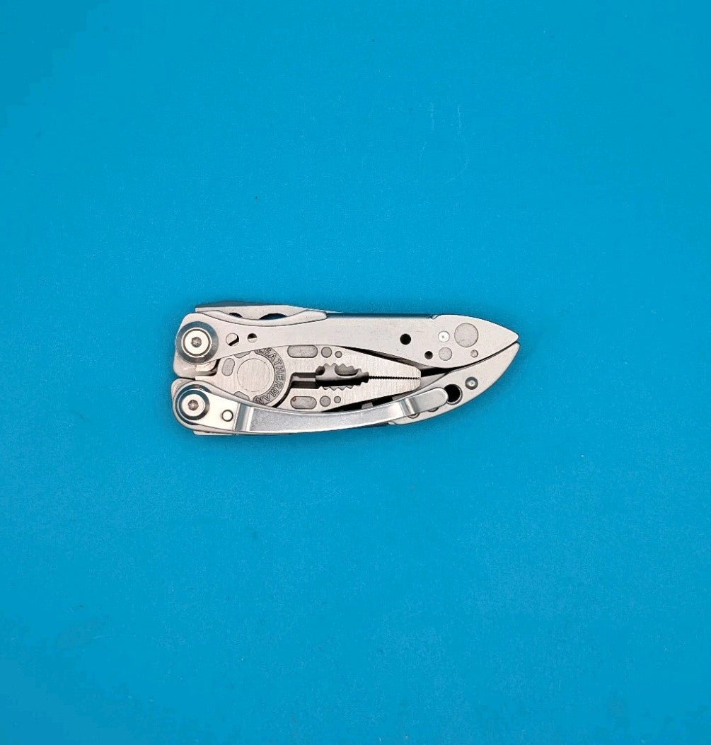 Leatherman Freestyle Multi-Tool - Discontinued - FAST SHIPPING!