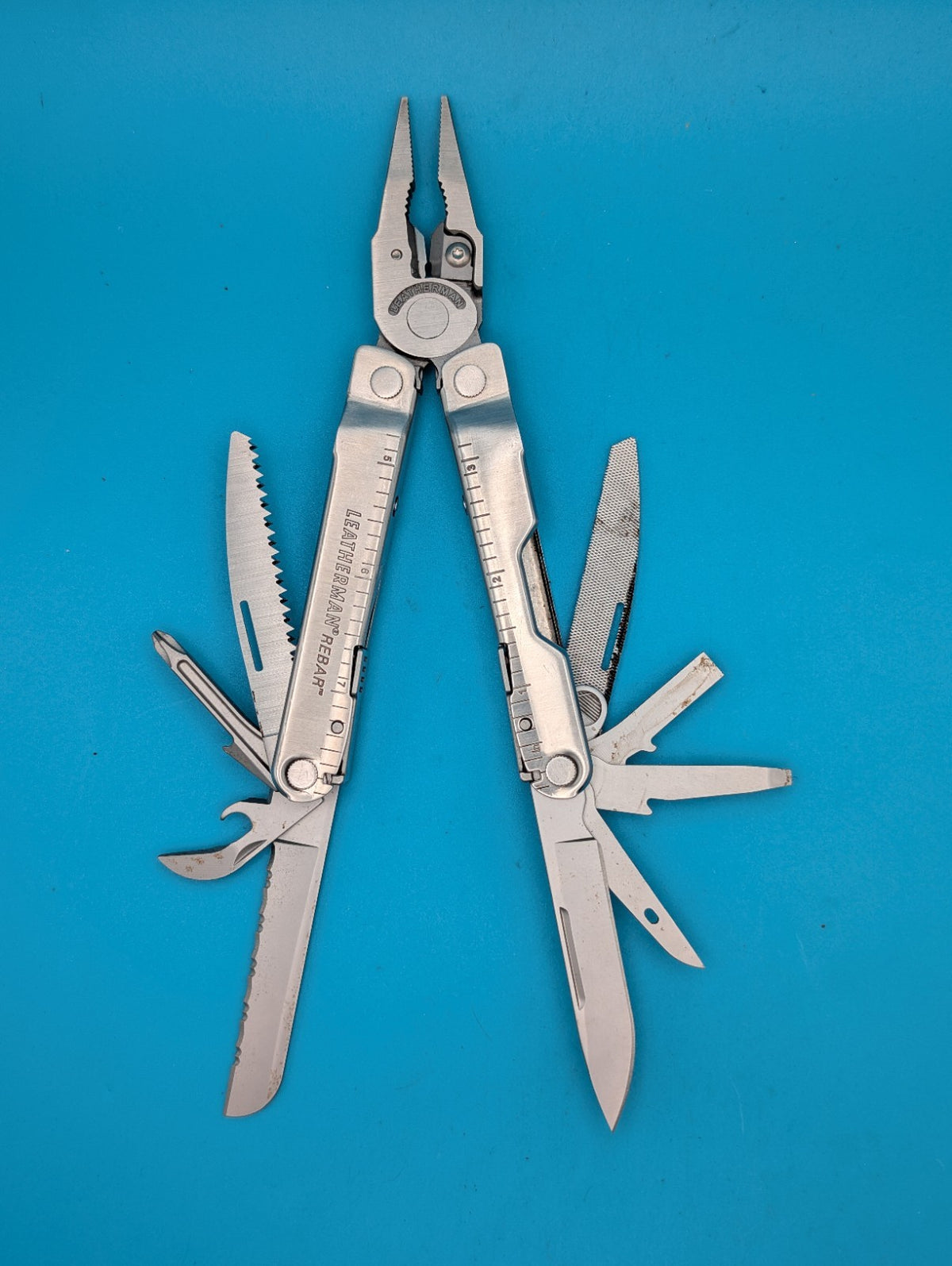 Leatherman Rebar Multi-Tool! Stainless! With Sheath!