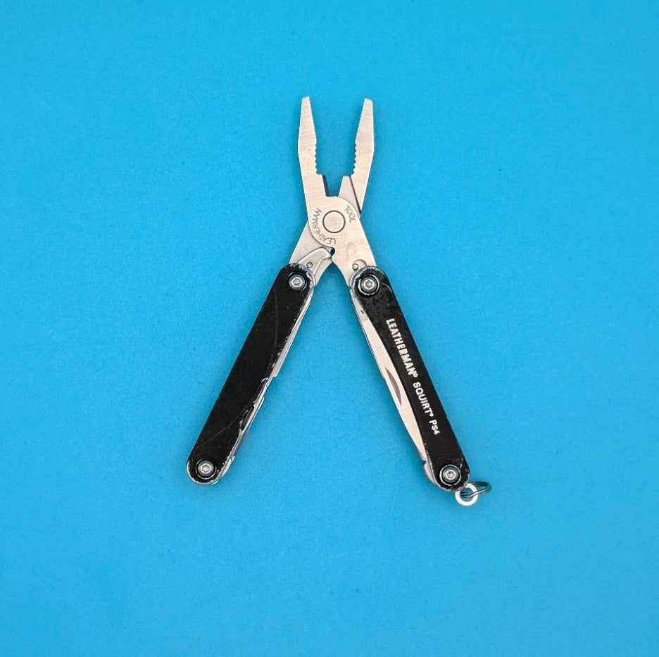 Leatherman SQUIRT PS4 Multi-Tool With Pliers Scissors Knife BLACK!