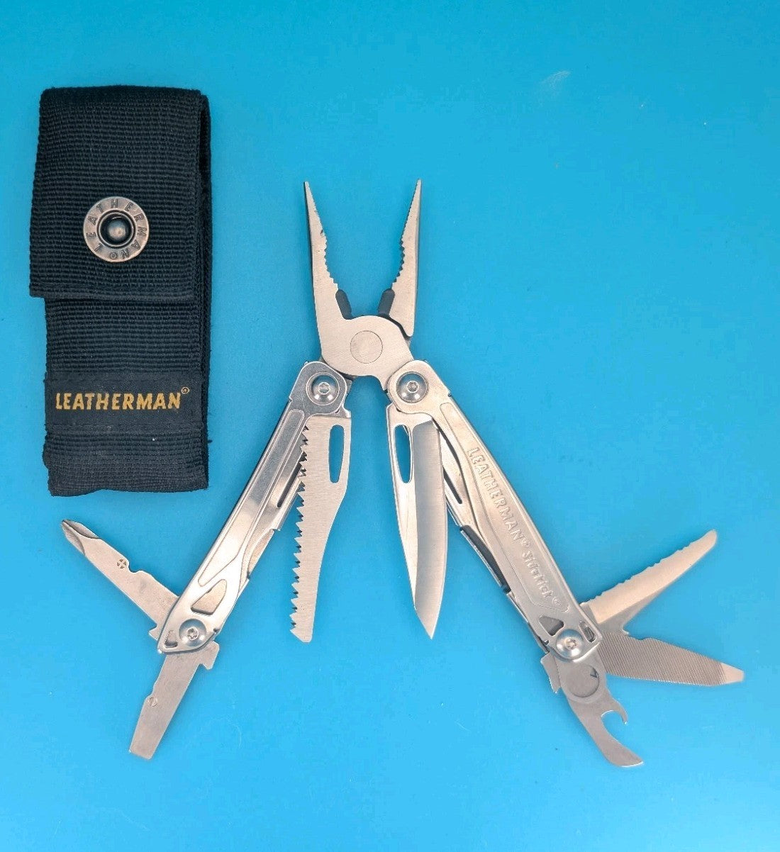 Leatherman Sidekick Multi-Tool, Knife, Pliers, Saw, Stainless! With Sheath!