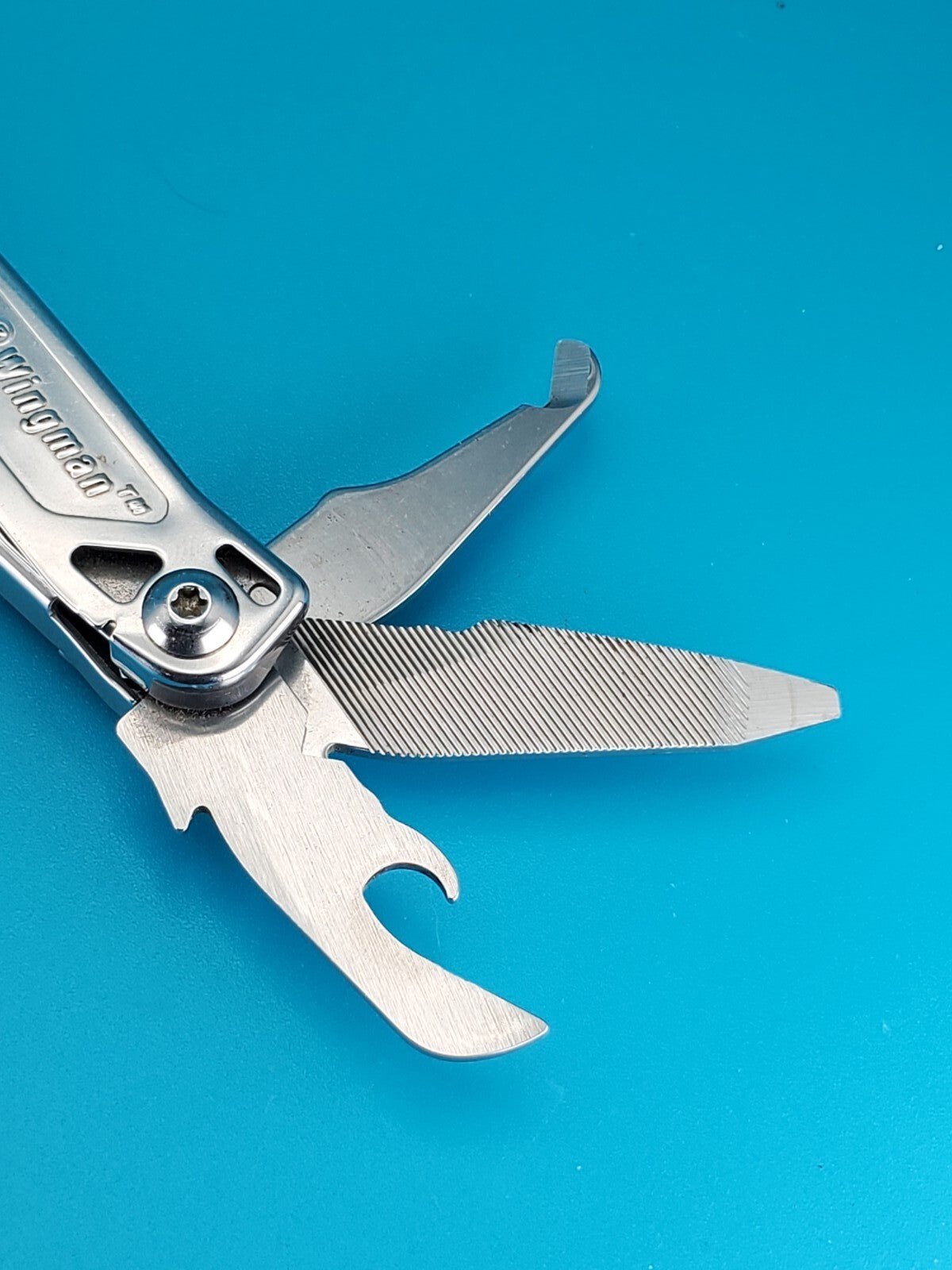 LEATHERMAN WINGMAN MULTI-TOOL! FAST SHIPPING!