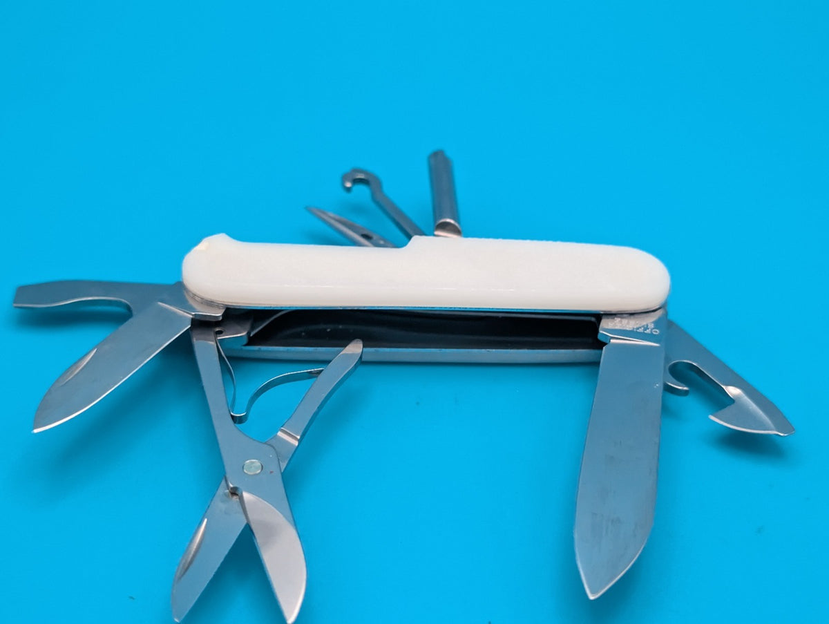 Custom Victorinox Super Tinker Glow in the Dark Swiss Army Knife Multi Tool!