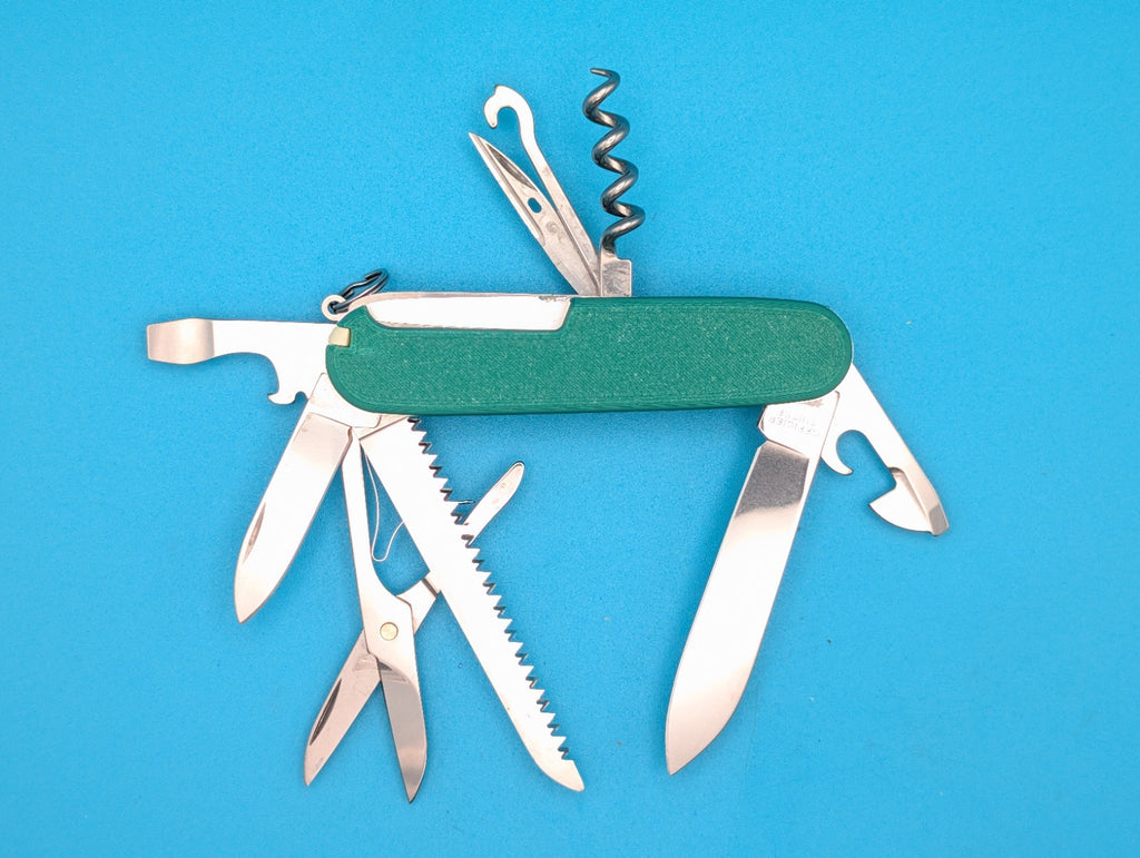 Custom Victorinox Huntsman Green Swiss Army Knife Multi Tool!