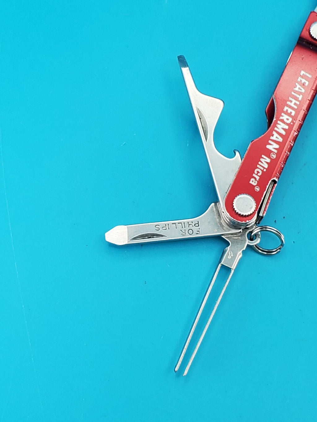 Leatherman Micra Multi-Tool, Knife, Scissors, Key Ring, Red