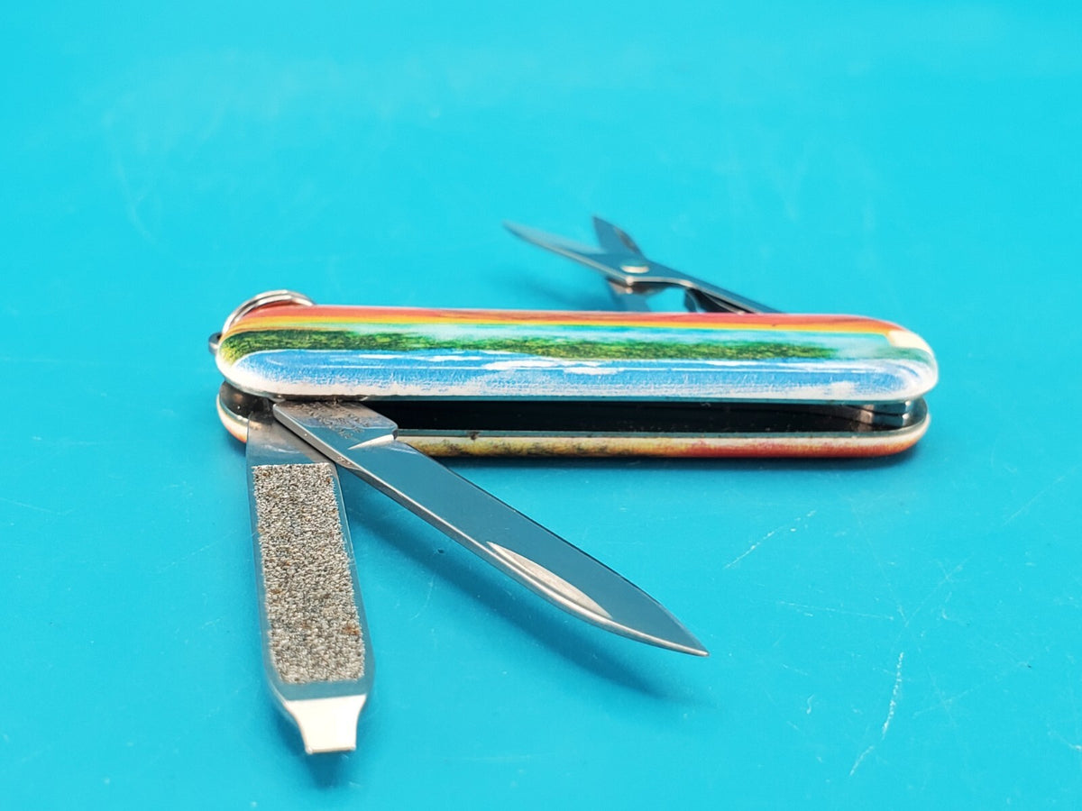 Victorinox Classic SD Yellowstone Prismatic Lake Swiss Army Knife Multi Tool!