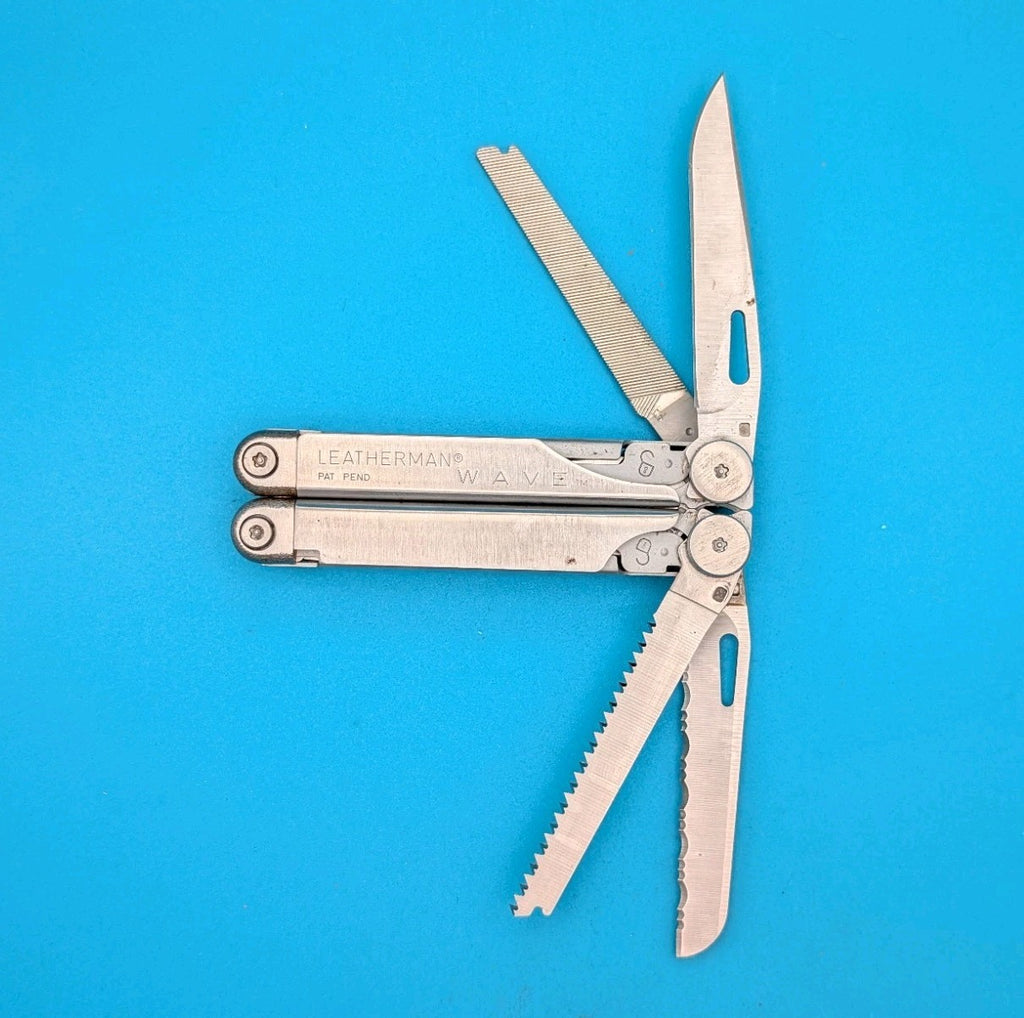 Vintage Leatherman Wave Original Multi Tool, Dated 11/00 (Nov, 2000)