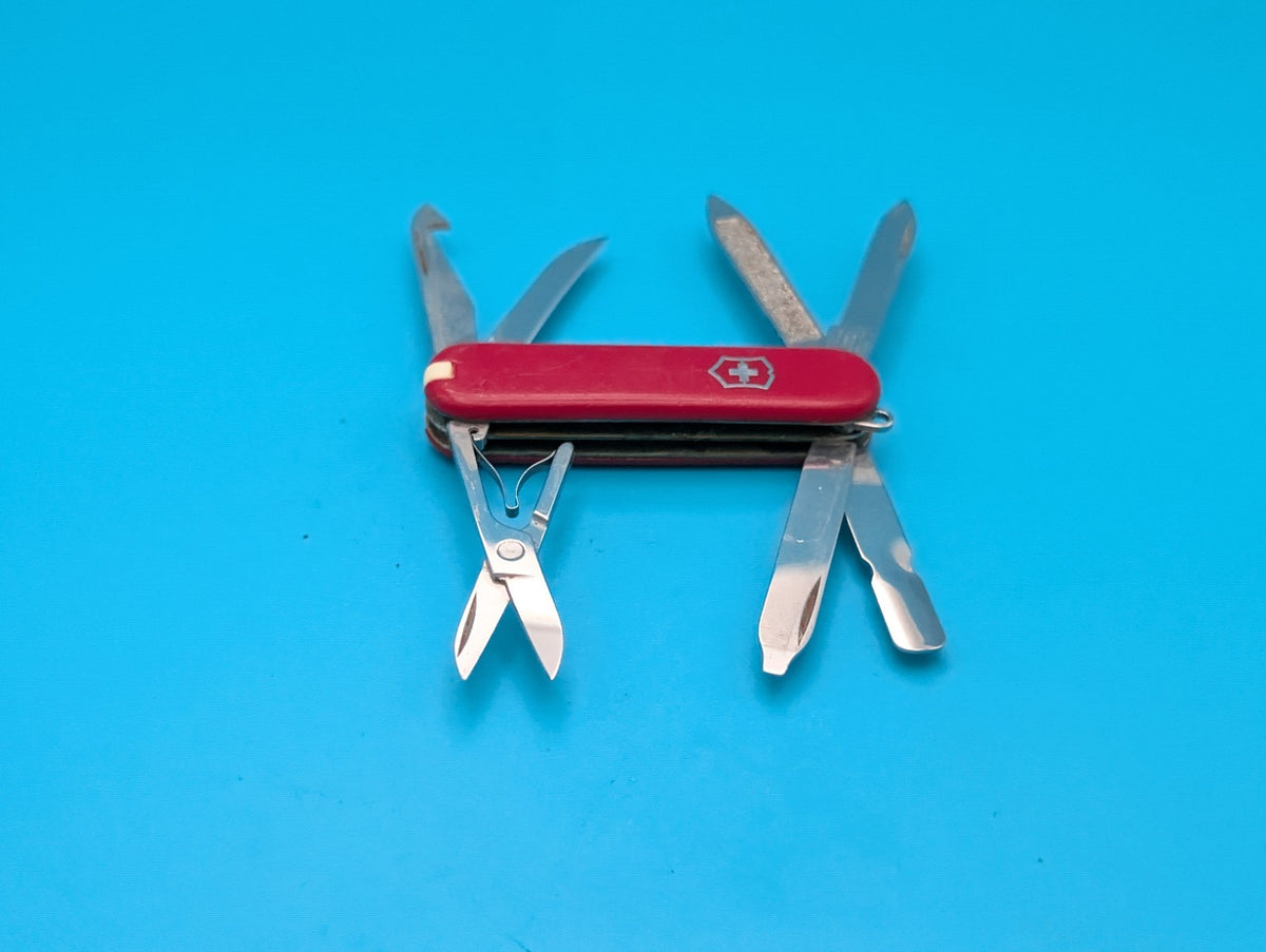 Victorinox Original MiniChamp Swiss Army Knife Multi Tool! RED!