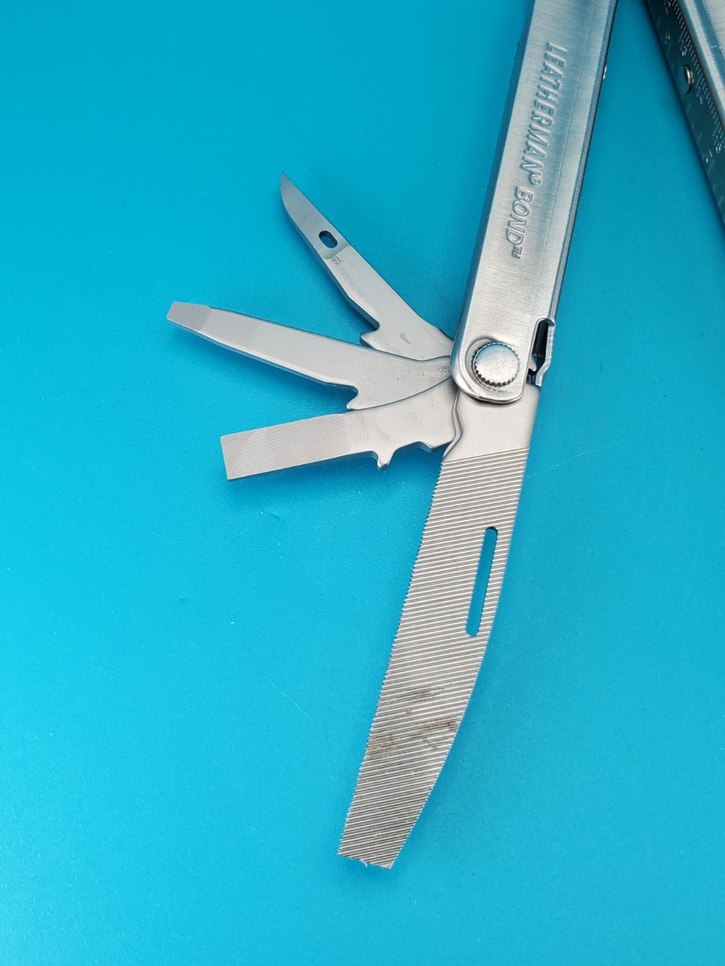 Leatherman Bond Multitool, Stainless Steel Everyday Tool