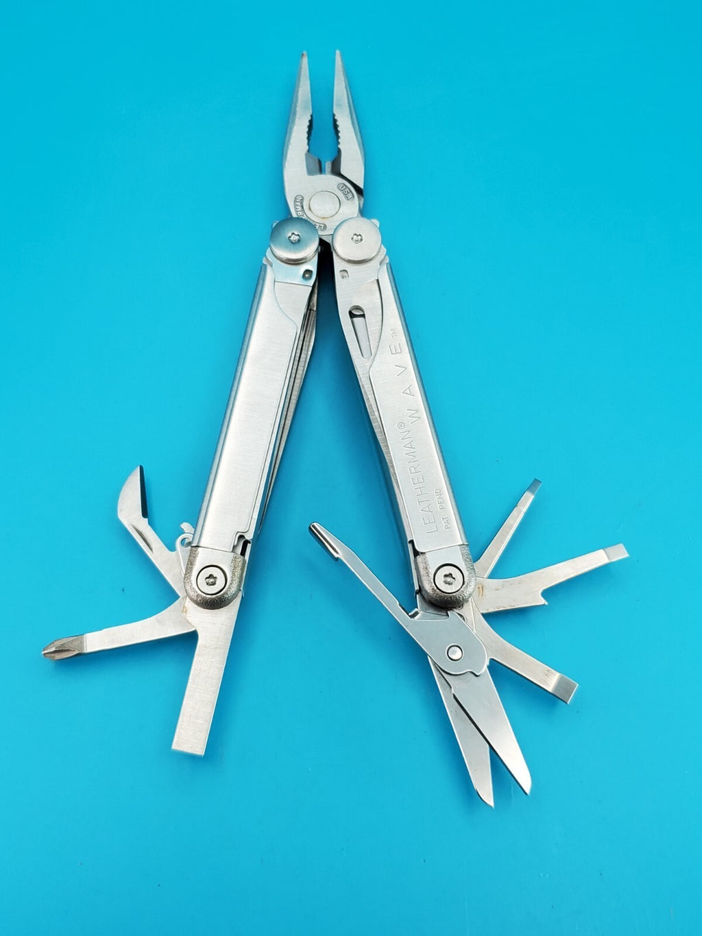 Leatherman Wave Original Vintage Retired, Dated 0401 (APR, 2001)