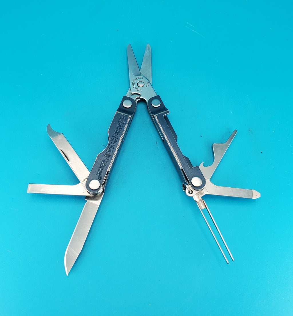 Leatherman Micra Multi-Tool, Knife, Scissors, Key Ring, Blue!