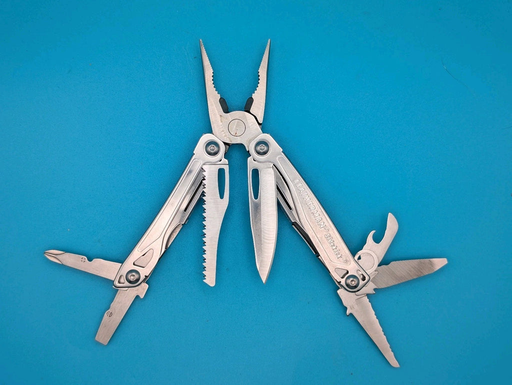 Leatherman Sidekick Multi-Tool, Knife, Pliers, Saw, Stainless!
