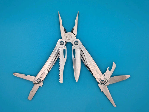 Leatherman Sidekick Multi-Tool, Knife, Pliers, Saw, Stainless!