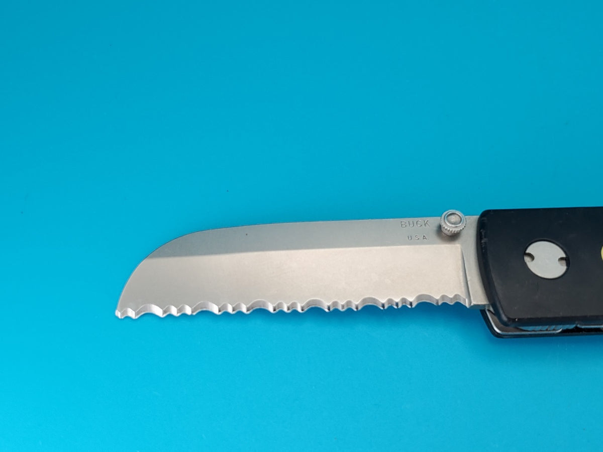 Buck CrossLock 180 RR – River Rafter Serrated Edge Liner Lock Pocket Knife!