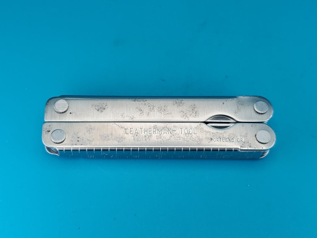 Leatherman PST Multi Tool! 05/03 Date Stamp!