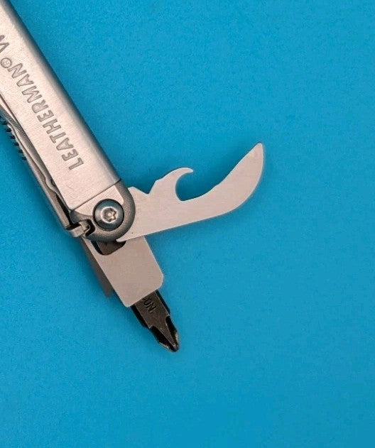 Leatherman Wave Multi Tool! Stainless! Retired! Free Shipping!