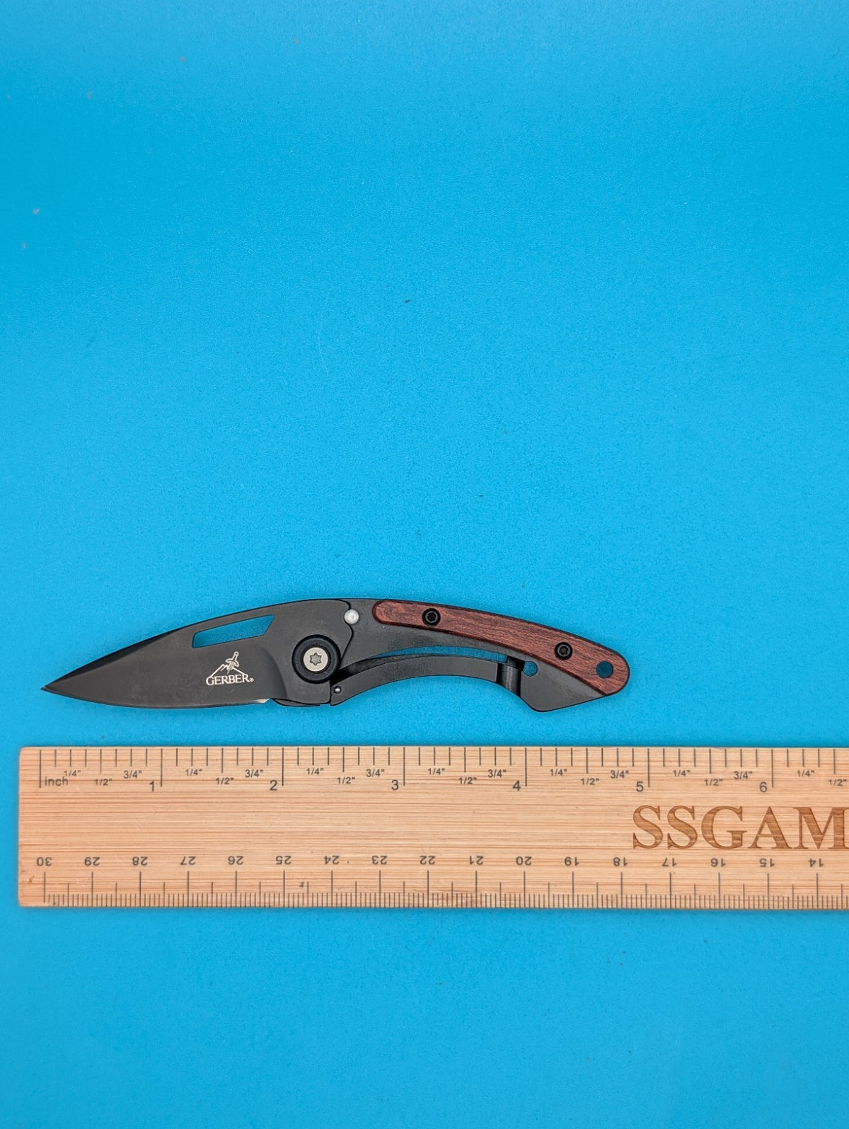 Rare Gerber Trendy Pear Wood Handle Liner Lock Plain Edge Pocket Knife!