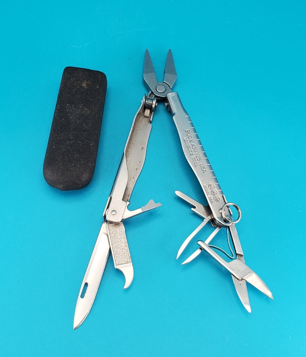 BUCK USA BUCK MINI BUCK MULTI TOOL 350! RETIRED COLLECTIBLE! WITH SHEATH!