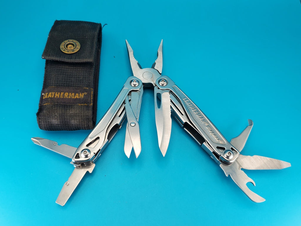 LEATHERMAN WINGMAN MULTI-TOOL! FAST SHIPPING! WITH SHEATH!