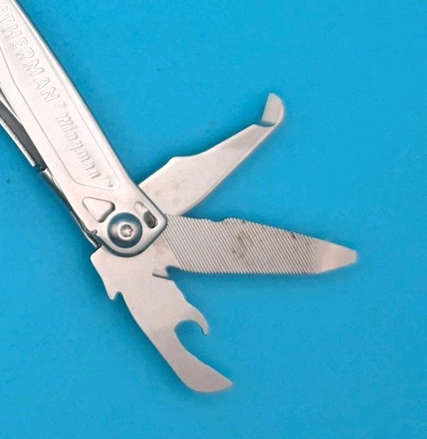 LEATHERMAN WINGMAN MULTI-TOOL! FAST SHIPPING!