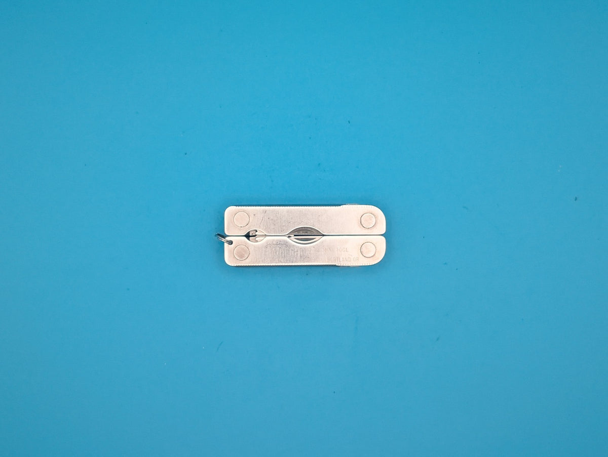 Vintage Leatherman Mini Tool! Portland, Oregon, USA! 05/95 DATE STAMP!