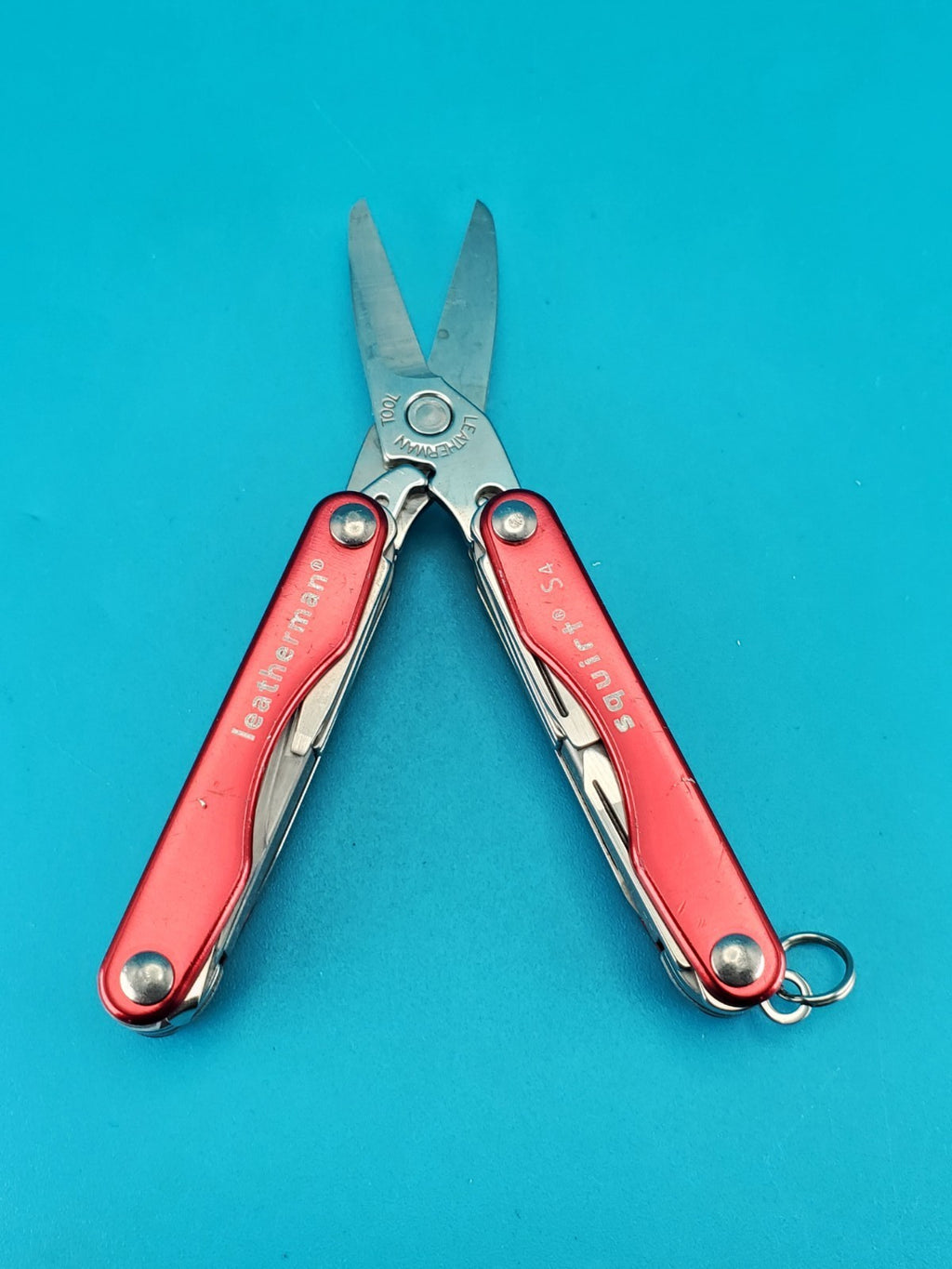 Leatherman Squirt S4 Multi-Tool, Key Ring, Retired, RED!