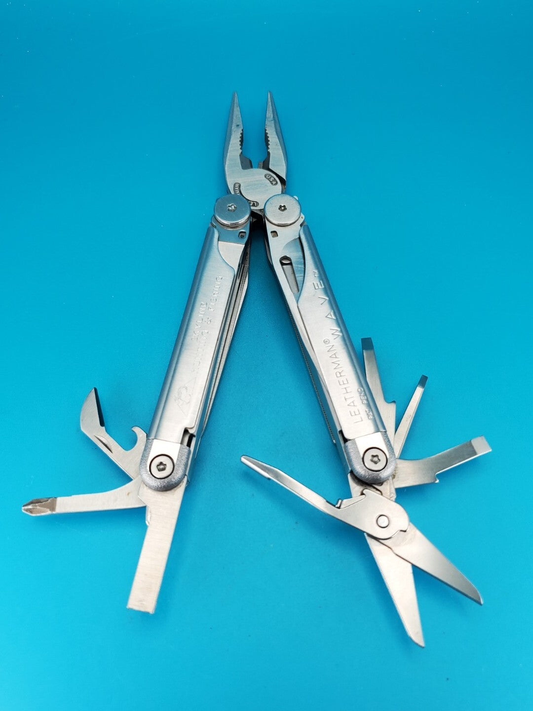 Leatherman Wave Original Vintage Retired, Dated 1099 (OCT, 1999) SKYLINE HUNTING