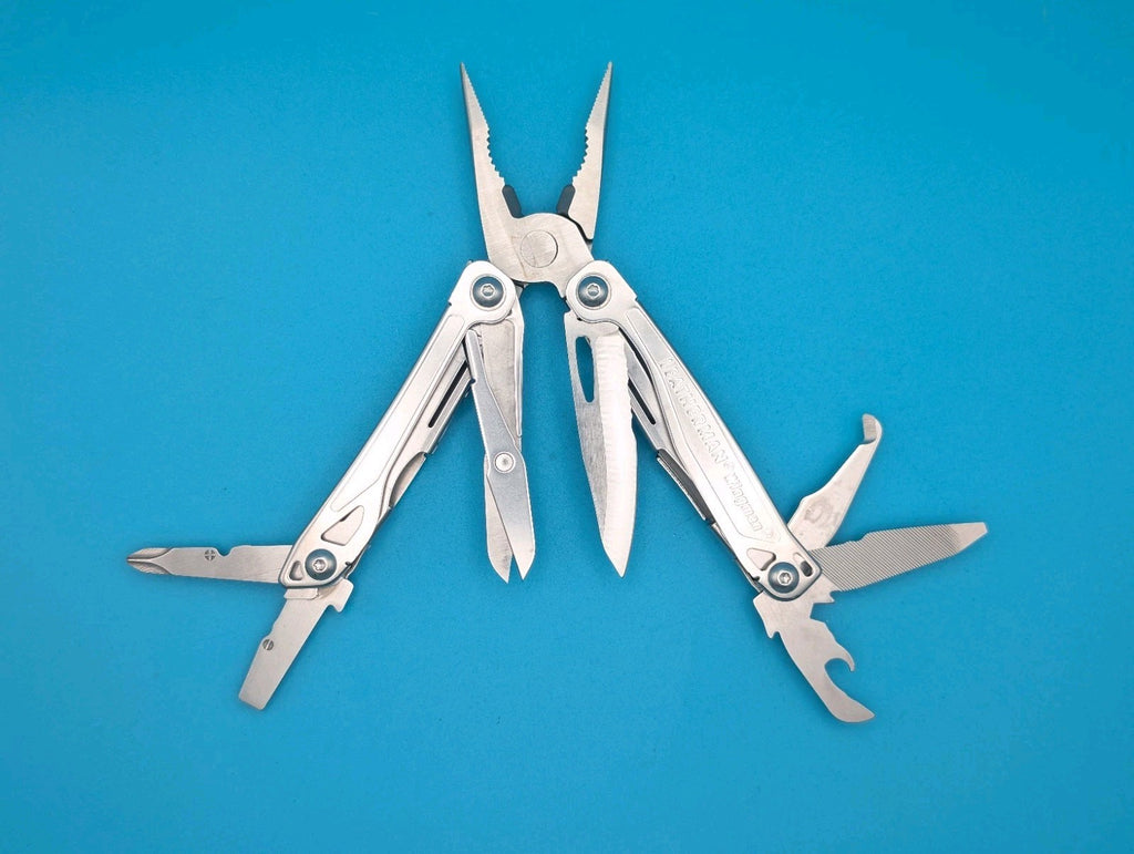 LEATHERMAN WINGMAN MULTI-TOOL! FAST SHIPPING! *SEE YOU IN SAINT LO*